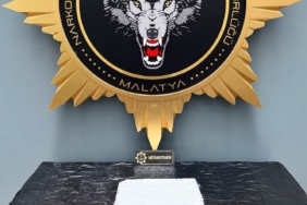 malatyada-aracta-1-kilo-metamfetamin-ele-gecirildi-SnFDiRgR.jpg