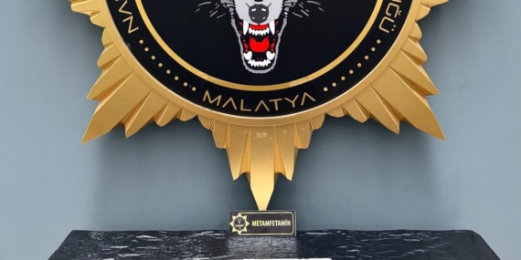 malatyada-aracta-1-kilo-metamfetamin-ele-gecirildi-SnFDiRgR.jpg