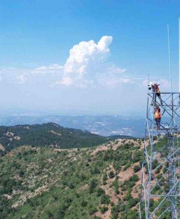 manisa-buyuksehirin-akilli-gozleri-724-yangina-karsi-nobette-pCGgY9yE.jpg