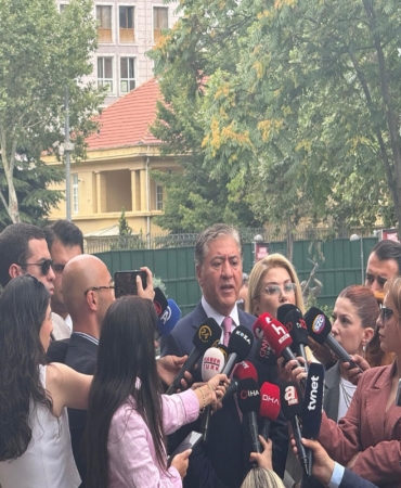 MURAT EMİR: "GÜN BİTMEDEN PARTİMİZ HUKUKEN KURULMUŞ OLACAK"