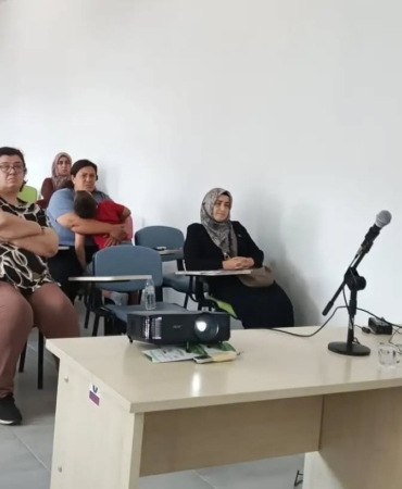 nazillide-kadin-sagligi-narkotik-ve-mahremiyet-konularinda-egitim-verildi-C3718s27.jpg