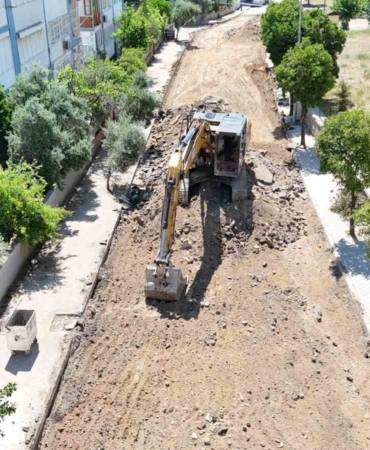 nazillide-yol-altyapi-ve-park-calismalari-suruyor-MvANNFvp.jpg