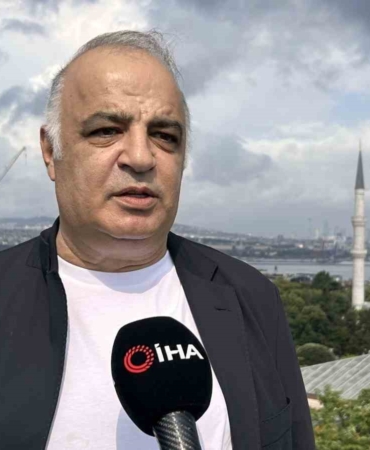 nobel-odullu-bilim-insani-aziz-sancarin-yegeni-kitabini-okuyan-lise-ogrencilerini-istanbul-gezisiyle-odullendirdi-4EwtXCwj.jpg