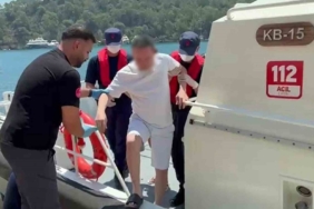 ozel-teknelerde-rahatsizlanan-iki-vatandasa-tibbi-tahliye-zNjURHlM.jpg