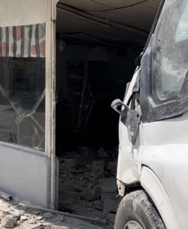 pikapla-carpisan-minibus-kiraathaneye-daldi-1-olu-3-yarali-9Buhy7Ne.jpg