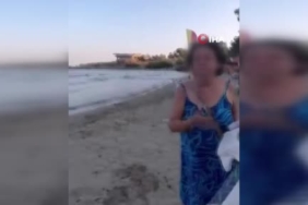 plajda-sozlu-saldirida-bulunmustu-tutuklama-talebiyle-adliyeye-sevk-edildi-2h4WJnQY.jpg