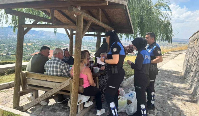 polis-vatandaslari-yanginlar-konusunda-uyardi-geBH38mj.jpg
