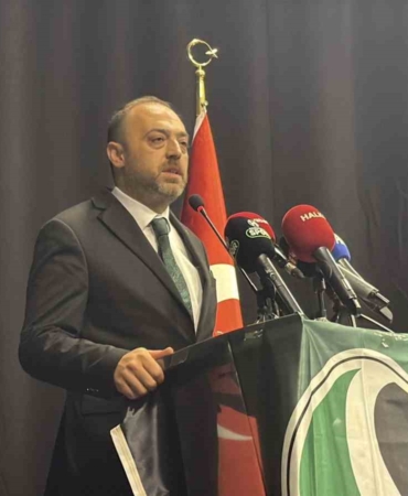 sakaryaspor-baskani-enes-zengin-yarim-kalan-hikayeyi-bastan-yazacagiz-f24mFlEd.jpg