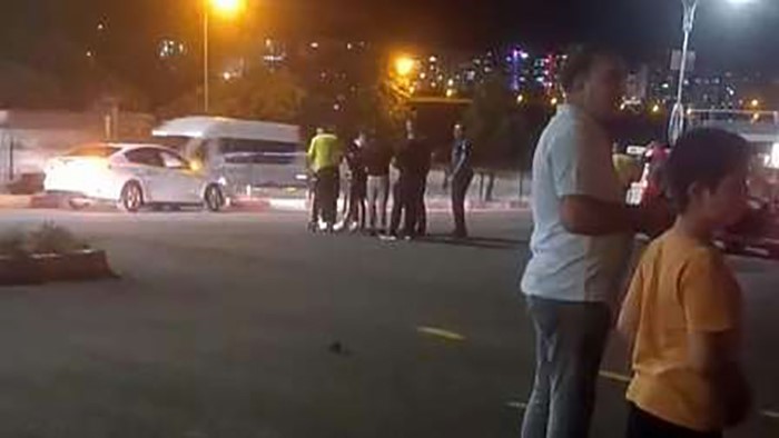 siirtte-otomobilin-carptigi-yasli-adam-hayatini-kaybetti-4nTmN7Jl.jpg