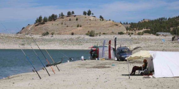 sportif-balikcilar-6-kez-denizlide-bulusuyor-QBEljTag.jpg