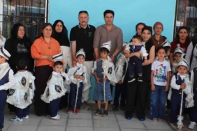 sunnet-olacak-cocuklar-gonullerince-eglendi-fwigvQFb.jpg