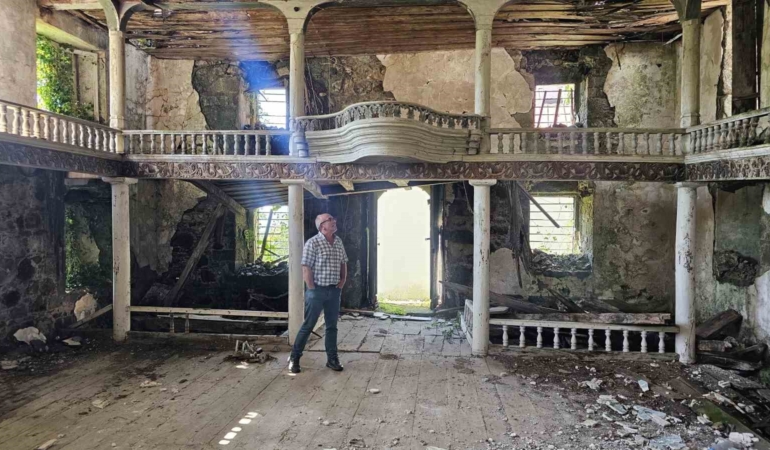 tarihi-cami-20-yildir-restorasyon-bekliyor-bir-20-yil-daha-bekleyemeyiz-mtpx6Vaz.jpg