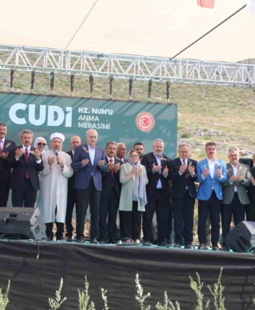 tbmm-baskani-kurtulmus-bu-yaz-aylari-bitmeden-de-bu-raporun-geregi-olan-isler-yapilacak-SEyqBzFd.jpg