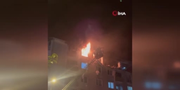 tekirdagda-bir-apartmanda-patlama-sonrasi-yangin-cikti-P1i8uiIq.jpg