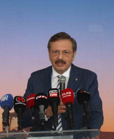 tobb-baskani-hisarciklioglu-dunyada-kim-lider-olacak-derseniz-dunyayi-doyuranlar-lider-olacak-Is67wVYR.jpg