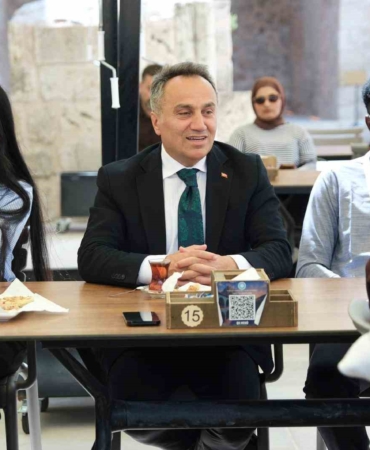 togude-yunus-emre-enstitusu-yaz-okulu-programi-basladi-QdUSZeED.jpg