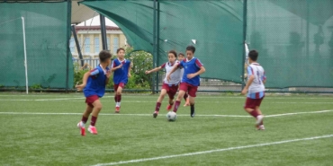 trabzonspor-futbol-okullari-yaz-kampi-basladi-IcH3kc2m.jpg