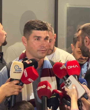 trabzonsporun-yeni-transferi-malinovskyi-trabzonda-a5z2NLlf.jpg