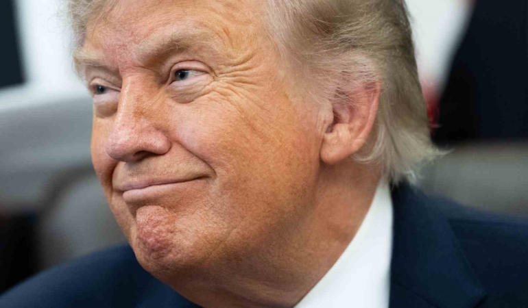 trump-netanyahu-patronun-kim-oldugunu-biliyor-8HLeJahc.jpg