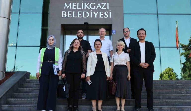 tse-melikgazi-belediyesinin-kalite-basarisini-ornek-uygulama-gosterdi-2DtNRCm7.jpg