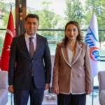 tuncelinin-ilk-kadin-kaymakami-goreve-basladi-tG5fRXkl.jpg