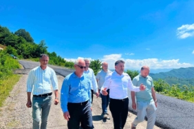 ulubeyde-sicak-asfalt-ve-beton-yol-calismalari-devam-ediyor-d49S6n7A.jpg