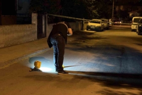 uzun-suredir-gorusmedigi-babasinin-evine-tufekle-ates-acti-EI8uBWKw.jpg