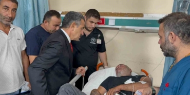 vali-ekici-cudi-dagi-donusunde-yaralanan-34-vatandasi-ziyaret-etti-FpBUu8r3.jpg