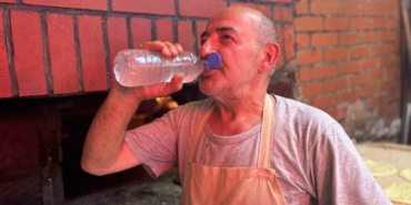 vanda-firincilar-300-derece-sicaklikla-mucadele-ediyor-LFlHbv3g.jpg