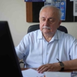 yapay-zekanin-gorunmeyen-su-yuku-dijital-gelecegi-insa-ederken-su-kaynaklarimizi-tuketmeyelim-k6CK6ZLC.jpg