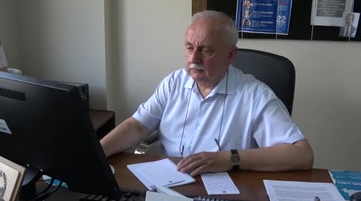 yapay-zekanin-gorunmeyen-su-yuku-dijital-gelecegi-insa-ederken-su-kaynaklarimizi-tuketmeyelim-qWFy3CvW.jpg