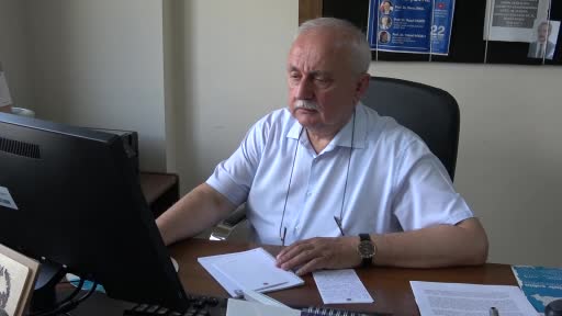 yapay-zekanin-gorunmeyen-su-yuku-dijital-gelecegi-insa-ederken-su-kaynaklarimizi-tuketmeyelim-qWFy3CvW.jpg