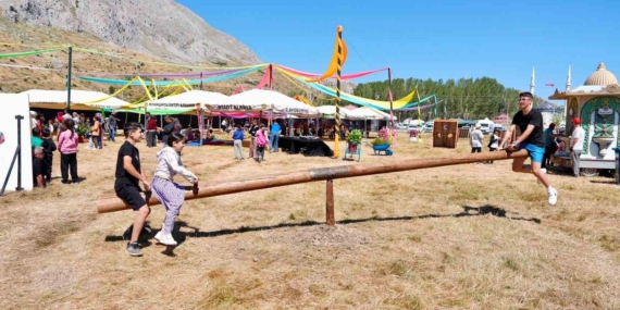 20. Gökbel Festivali'nde spor ve müzik coşkusu