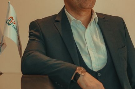 2026 İyilik Sağlık Ödülü Uğur Elaman'a verildi
