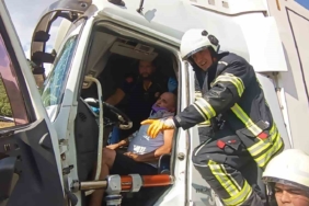 BURDUR'DA TIRLAR ÇARPIŞTI: 1 YARALI
