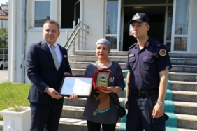 ÇOCUKLUK HAYALİ İÇİN ARSASINI JANDARMAYA BAĞIŞLADI AYNUR BÜYÜK: "MEHMETÇİĞİME FEDA OLSUN"