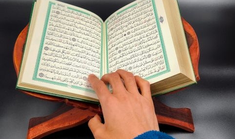 4 yaşındaki Kerem Kayra, 6 ayda Kur'an-ı Kerim okumayı öğrendi