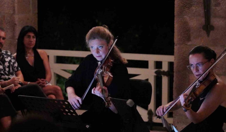 AIMA Müzik Festivali Ayvalık'ta Sanatseverleri Buluşturdu
