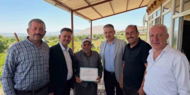 AK Parti Kayseri Teşkilatı 16 ilçede hane ziyaretleri yaptı