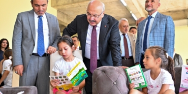 ÇOCUKLARIN BİSİKLET SEVİNCİ YÜZLERİ GÜLDÜRDÜ
