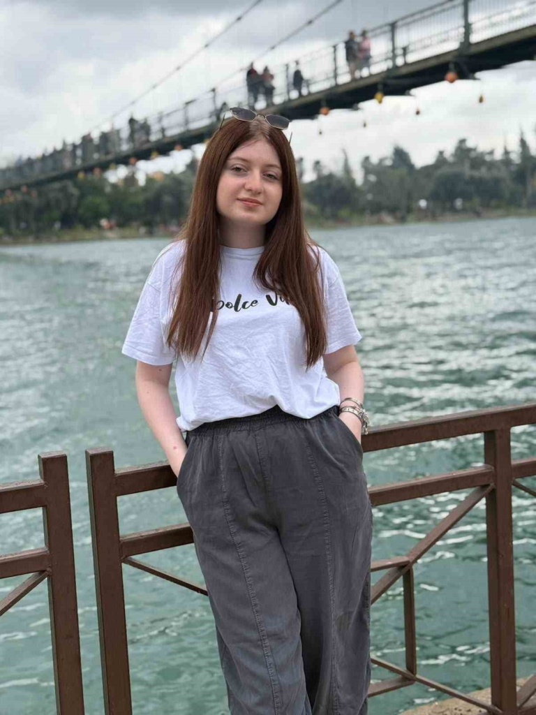 Adana'da 15 yaşındaki görme engelli kız kayboldu