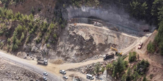 Adana'da Heyelan Islahı ve Tünel Projesi Başladı