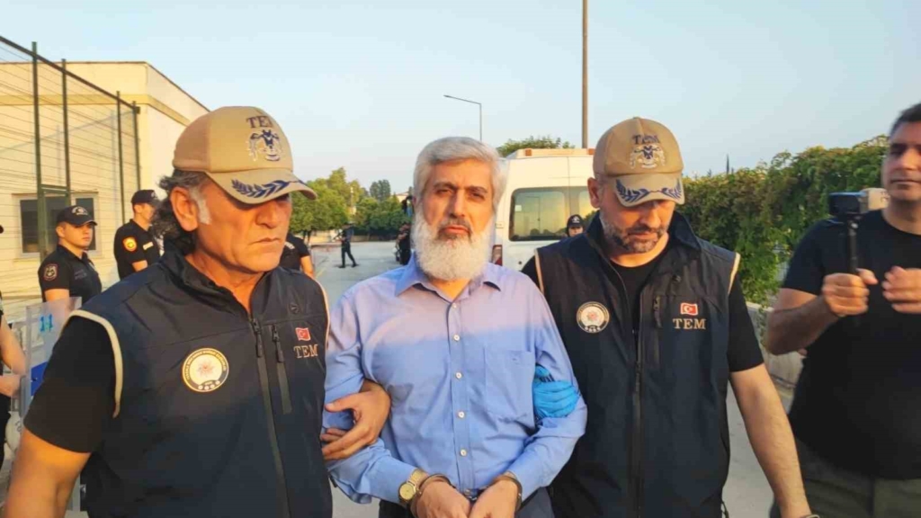 Adana'da Kuytulcular Operasyonunda Levent Börek'e Kayyım Atandı