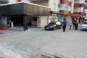 Adana'da alacak verecek kavgasında baba ve oğlu öldü
