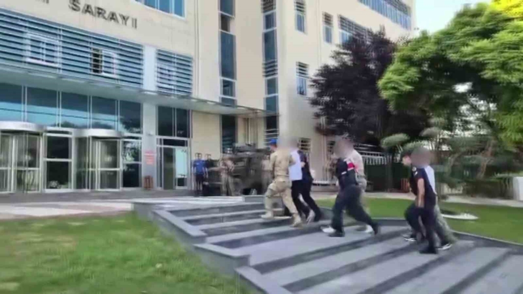 Adana'da dondurmacı cinayetinde 10 kişi tutuklandı