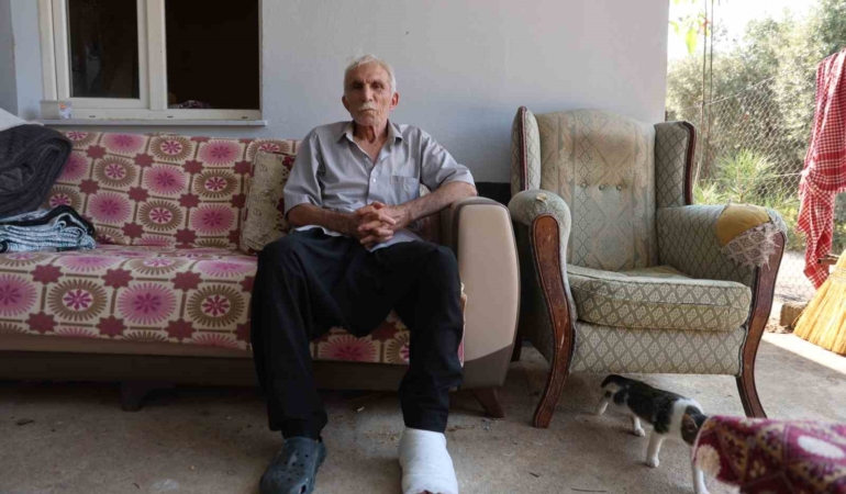 Adana'da yaşlı adama çarpan sürücü olay yerinden kaçtı