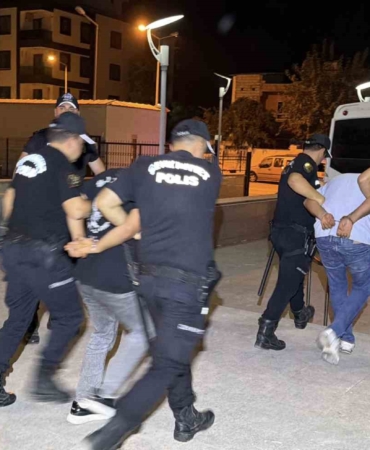 Adıyaman'da Kirveler suç örgütüne operasyon: 5 tutuklama