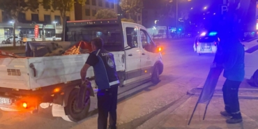 Adıyaman'da Mevzuata Aykırı Tabela ve Reklam Panoları Kaldırılıyor
