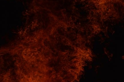 Adıyaman'da elektrik tellerindeki kıvılcım yangın çıkardı