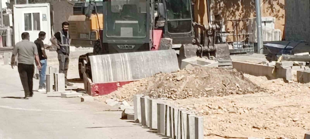 Adıyaman'da inşaat işçisi silindirle yaralandı